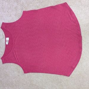Woman's Reb Tank Top / Lucy & Laurel Sleeveless Shirt